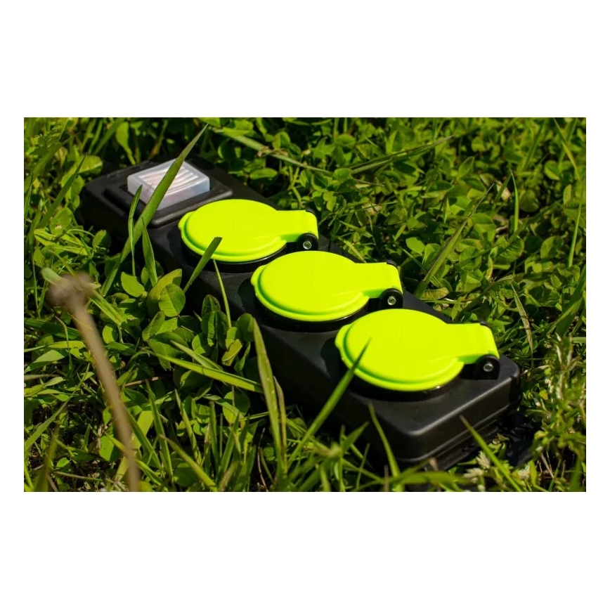 3-zásuvkový predlžovací kábel s vypínačom, 20 m, IP44