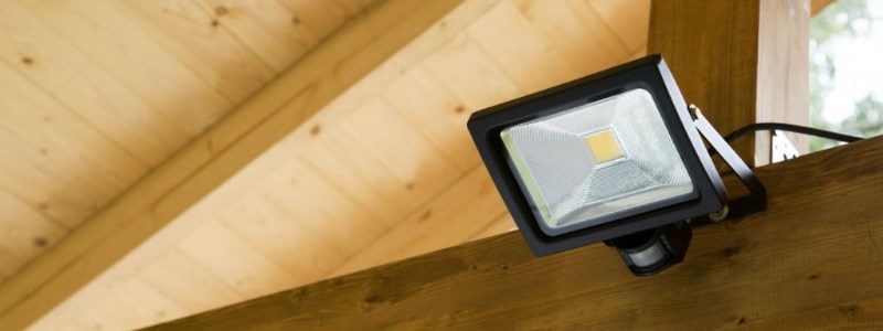 Zostaňte v žiare moderných LED reflektorov