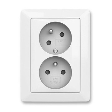 ABB 5513T-C02157 500 - Dvojitá domová zásuvka s rámikom ZONI 250V biela