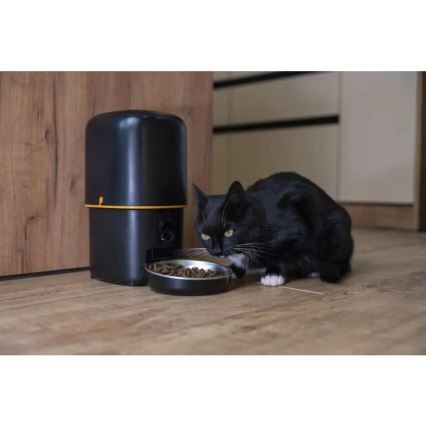 Automatický dávkovač krmiva s mikrofónom a kamerou 4l/5V/3xD Wi-Fi
