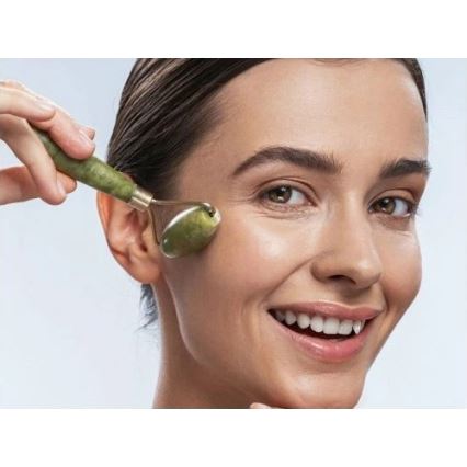 Beper - Masážny valček a kameň Gua Sha z nefritu