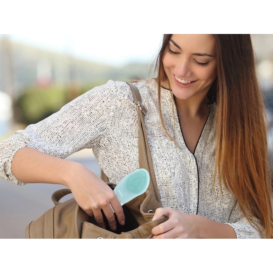 Beper - Nabíjací čistiaci kartáčik na pleť USB/5V 200 mAh