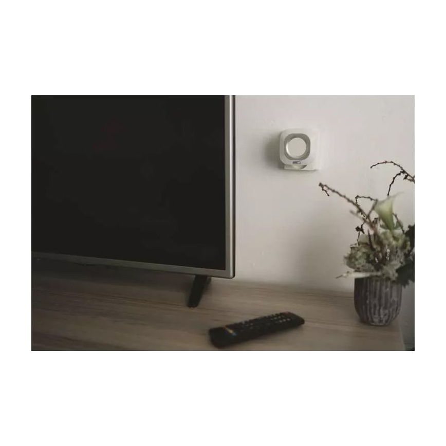 Bezdrôtový zvonek do zásuvky 230V + 1xCR2032 IP44 biela