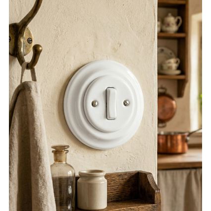 Bohemia-Design - Porcelánový retro jednopólový vypínač s rámčekom č. 1 biely