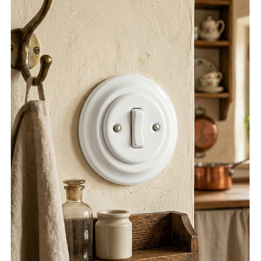 Bohemia-Design - Retro jednoduchý porcelánový zvonkový vypínač s rámčekom, biely