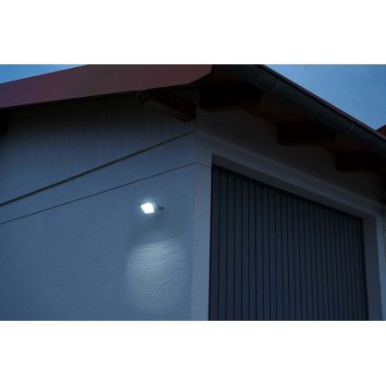 Brennenstuhl - LED Vonkajší reflektor LED/20W/230V 6500K IP65