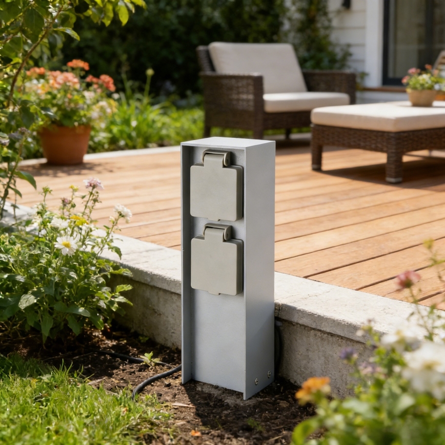 Brilagi - Exteriérový zásuvkový stĺpik PILLAR 2Z SCHUKO 230V IP44 strieborný