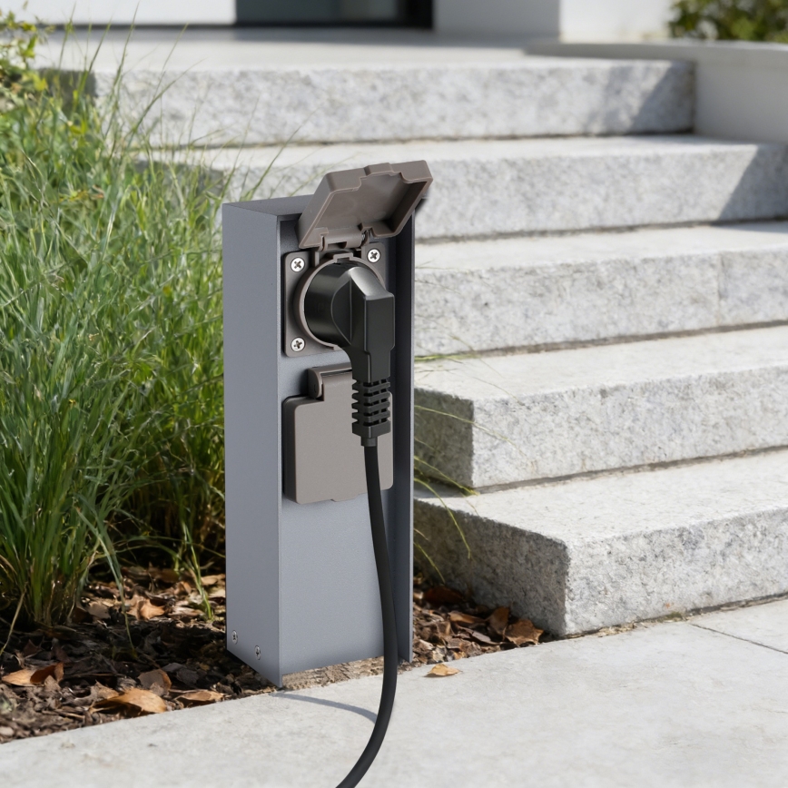 Brilagi - Exteriérový zásuvkový stĺpik PILLAR 2Z SCHUKO 230V IP44 strieborný