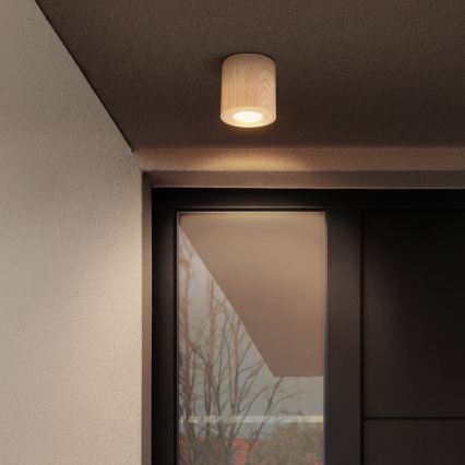 Brilagi - LED RGBW stmievateľné kúpeľňové svietidlo MIA 1xGU10/6W/230V 3000K 84x80 mm dubový dekor IP44 + diaľkové ovládanie