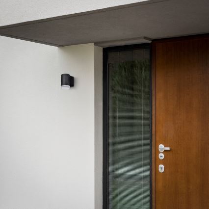 Brilagi - LED RGBW Stmievateľné vonkajšie nástenné svietidlo MATERA 1xGU10/4,8W/230V 3000K IP54 čierne + diaľkové ovládanie