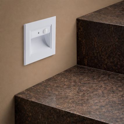Brilagi - LED schodiskové svietidlo so senzorom STEP LIGHT LED/1,5W/230V IP44 biela