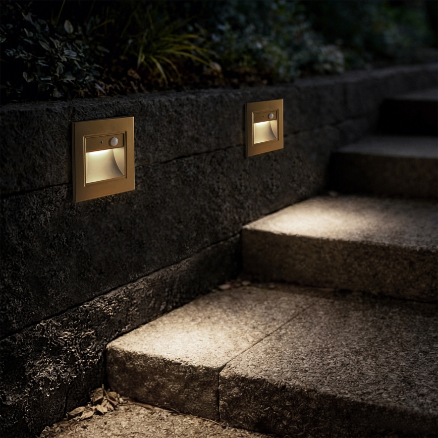 Brilagi - LED schodiskové svietidlo so senzorom STEP LIGHT LED/1,5W/230V IP44 zlaté