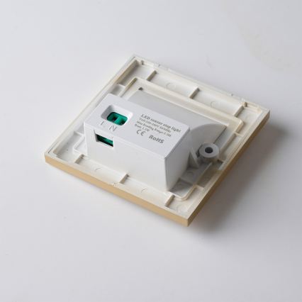 Brilagi - LED schodiskové svietidlo so senzorom STEP LIGHT LED/1,5W/230V IP44 zlaté
