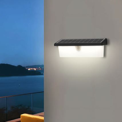 Brilagi - LED Solárne nástenné svietidlo so senzorom SLNKO RAY LED/6W/3,7V 2200 mAh IP44
