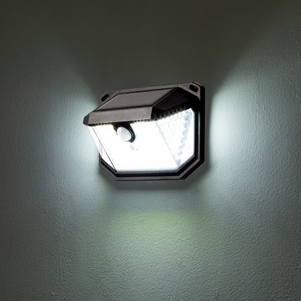 Brilagi - LED Solárne nástenné svietidlo so senzorom WALLIE LED/4W/5,5V 1200mAh 6500K IP65