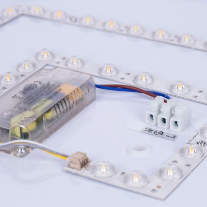 Brilagi - Stmievateľné LED stropné svietidlo LUCIA, 60 W, 230 V, 3000–6500 K, priemer 59 cm, biela – s diaľkovým ovládaním