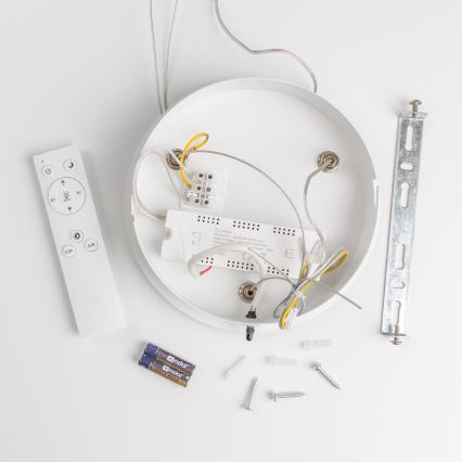 Brilagi - LED stmievateľný luster na lanku FALCON LED/80W/230V 3000-6500K pr. 60 cm biela + diaľkové ovládanie