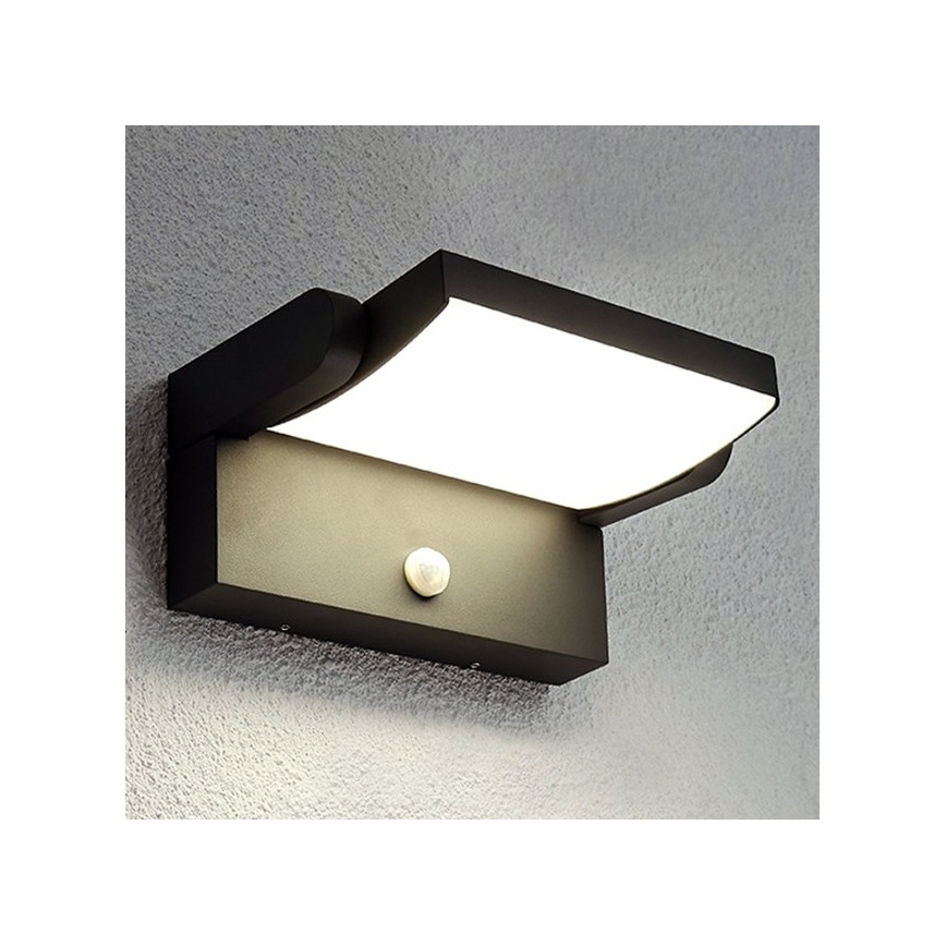 BRILAGI - Vonkajšie nástenné LED svietidlo so senzorom pohybu a súmraku ANKLE LED/12W/230V IP65 čierna