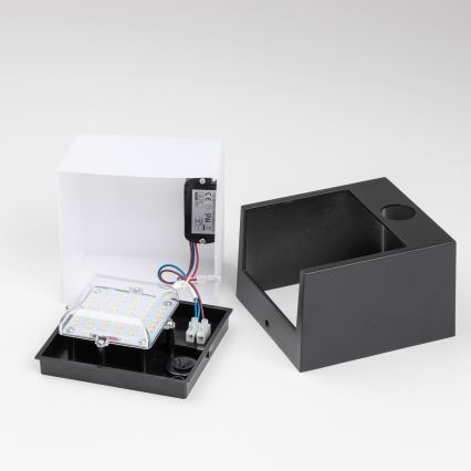 Brilagi - LED Vonkajšie nástenné svietidlo so senzorom TERNI LED/12W/230V čierna IP44