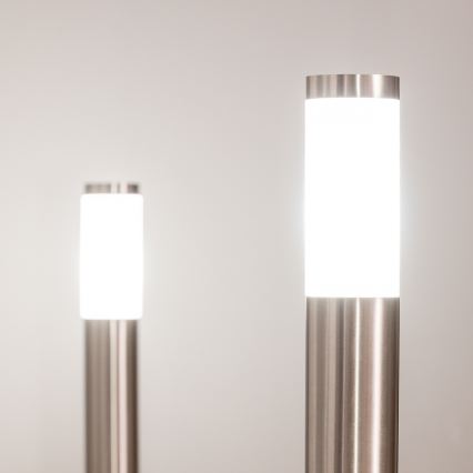 BRILAGI - LED vonkajšie svietidlo so zásuvkou ELIA 1xE27/7W/230V 4000K IP44 50 cm matný chróm