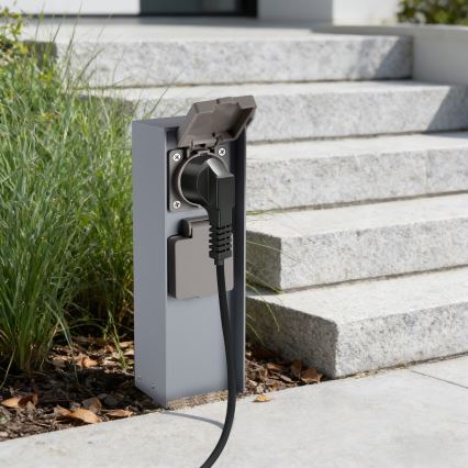 Brilagi - Vonkajší zásuvkový stĺpik PILLAR 2Z SCHUKO 230V IP44 strieborný