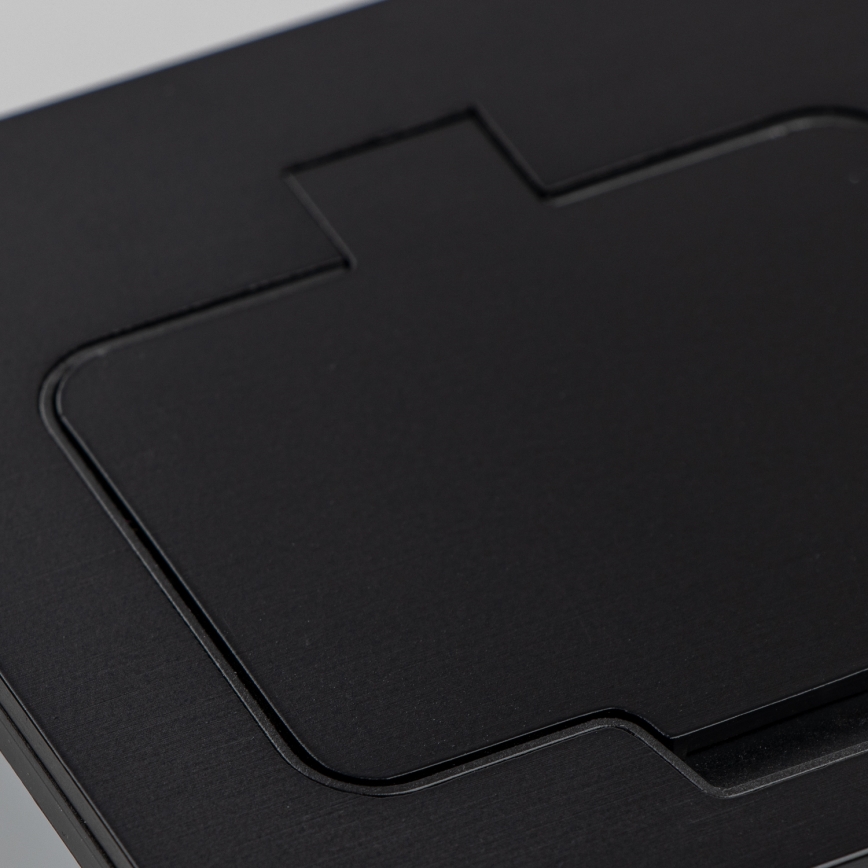 Brilagi - Vonkajšia zapustená obdĺžniková podlahová zásuvka IP55 čierna