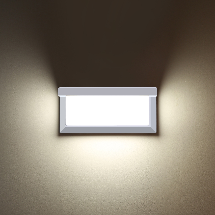 Brilagi - Vonkajšie nástenné svietidlo BRICKY 1xE27/60W/230V biela IP54