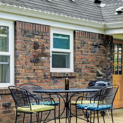 Brilagi - Vonkajšie nástenné svietidlo MOLDE 1xE27/60W/230V IP44 bronzová/patina