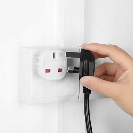 Cestovný adaptér UK/EU 230V biela