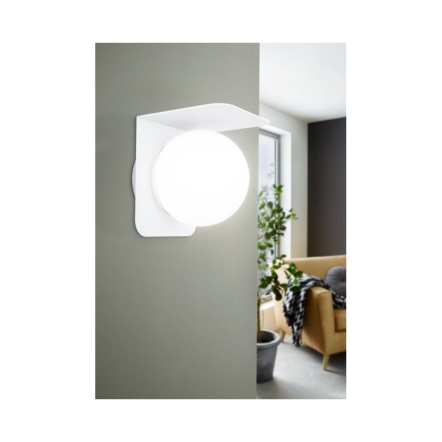 Eglo 31052 - LED RGBW Stmievateľné vonkajšie svietidlo CORRIENTES 1xE27/9W/230V IP44 biela
