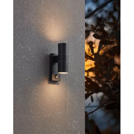 Eglo 79545- LED Vonkajšie nástenné svietidlo so senzorom ARAPONGAS 2xGU10/2,8W/230V IP44 čierna