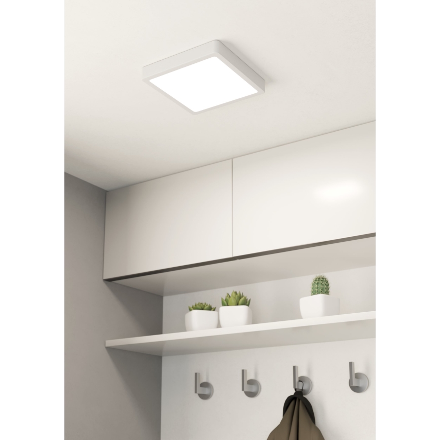 Eglo - LED kúpeľňové stropné svietidlo LED/17W/230V IP44 biele 21x21 cm