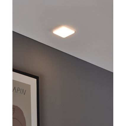 Eglo - LED Kúpeľňové podhľadové svietidlo LED/5,5W/230V 10x10 cm IP65