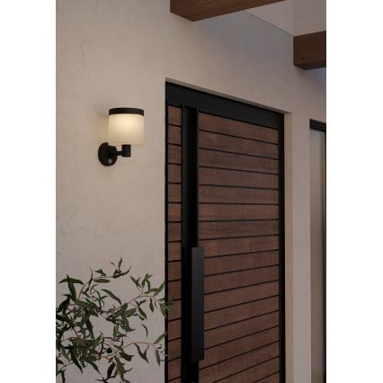 Eglo - LED Solárne nástenné svietidlo so senzorom LED/7,5W/3,7V 2200 mAh IP44