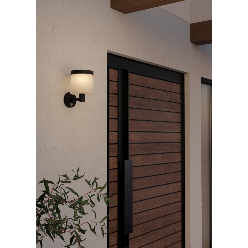 Eglo - LED Solárne nástenné svietidlo so senzorom LED/7,5W/3,7V 2200 mAh IP44