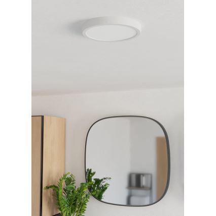 Eglo - LED kúpeľňové stropné svietidlo LED/11,5W/230V pr. 21,1 cm IP44 biela