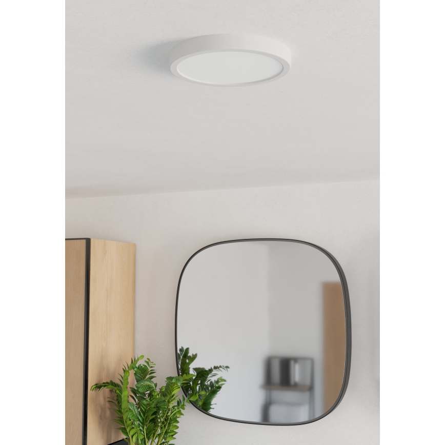 Eglo - LED kúpeľňové stropné svietidlo LED/11,5W/230V pr. 21,1 cm IP44 biela