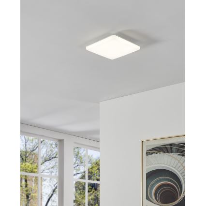 Eglo - LED Kúpeľňové stropné svietidlo LED/20W/230V 2700/4000/6500K 31x31 cm IP54 biela