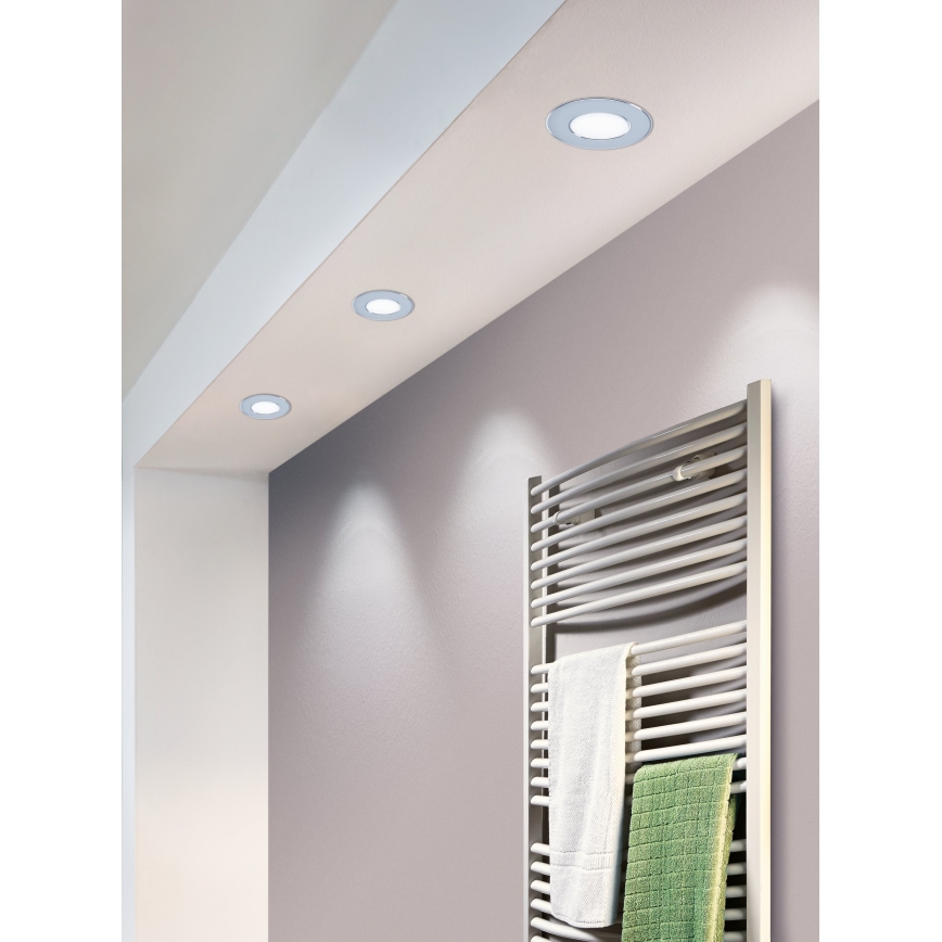 Eglo - LED zapustené svietidlo do kúpeľne, 2,7 W / 230 V, IP44, priemer 8,6 cm