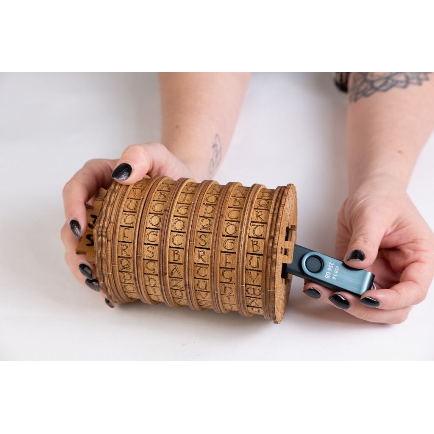 EscapeWelt - Drevený hlavolam Cryptex