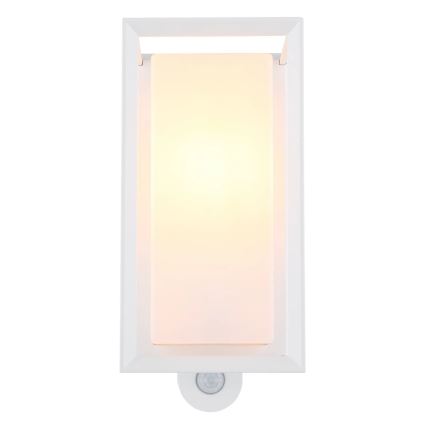Globo - Vonkajšie nástenné svietidlo so senzorom 1xE27/60W/230V IP44 biela