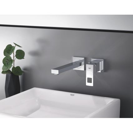 GROHE 23447000 - Umývadlová batéria EUROCUBE 231 mm lesklý chróm