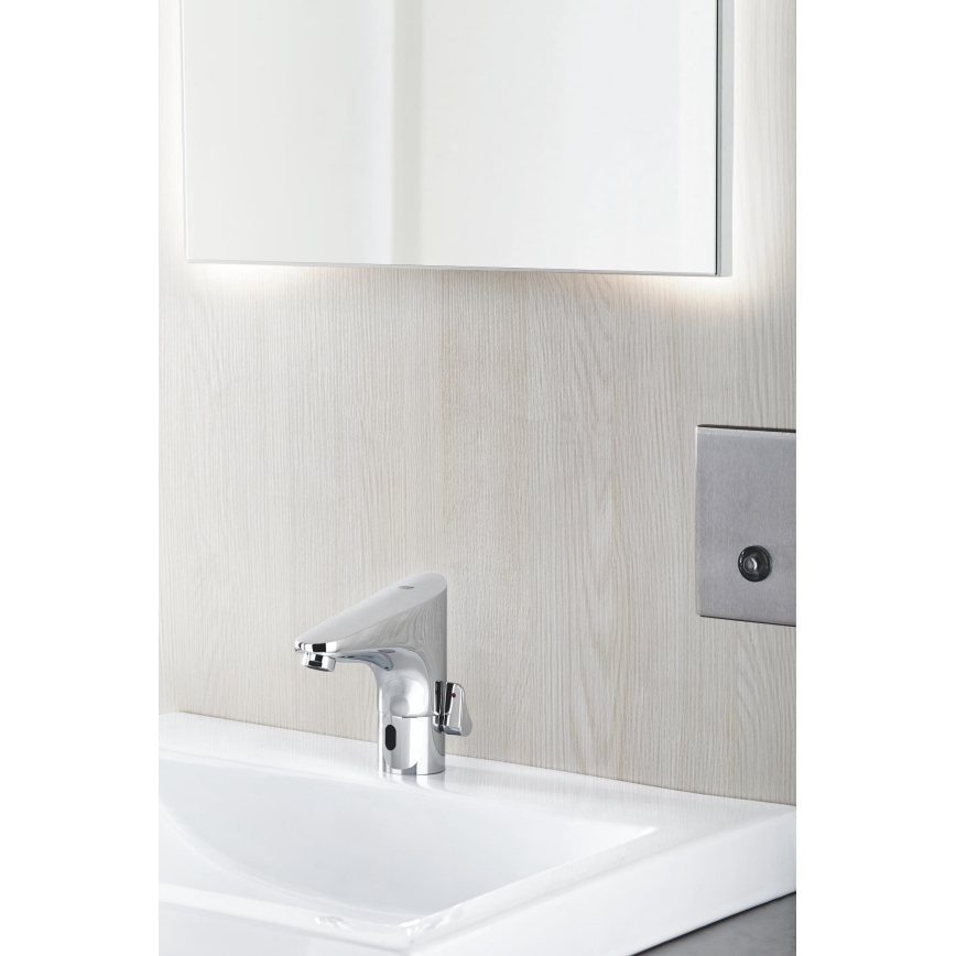 GROHE 36207001 - Elektronická umývadlová batéria EUROPLUS E DN 15 lesklý chróm