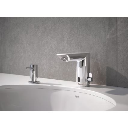 GROHE 36451000 - Elektronická umývadlová batéria BAU COSMOPOLITAN E lesklý chróm