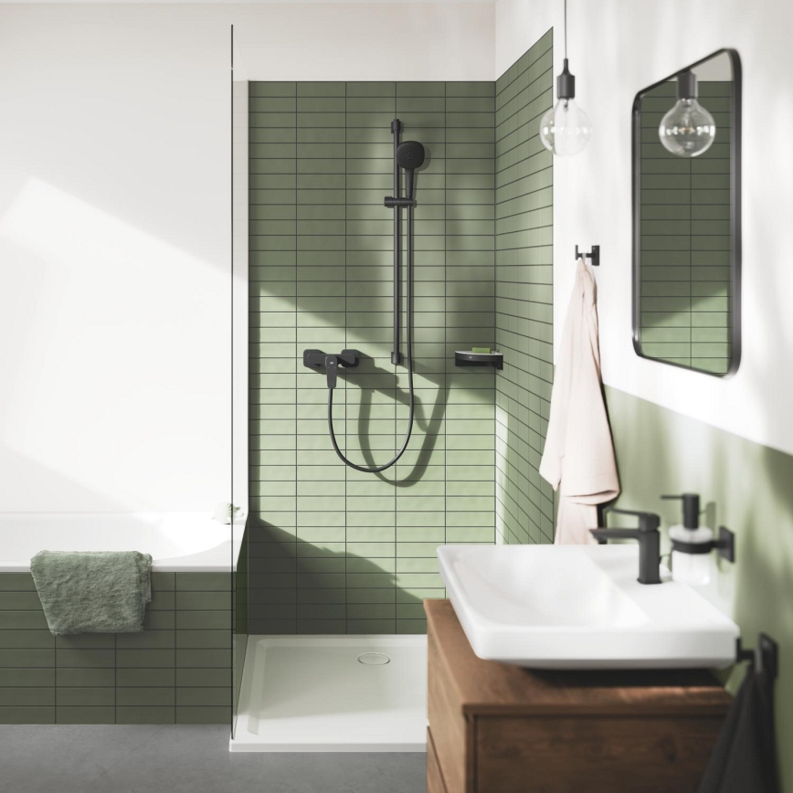 GROHE 411062430 - Rohová polička do sprchy ESSENTIALS 250 × 250 mm čierna