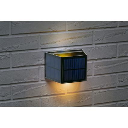 Grundig - LED Solárne nástenné svietidlo LED/3,7V 1800 mAh IP44