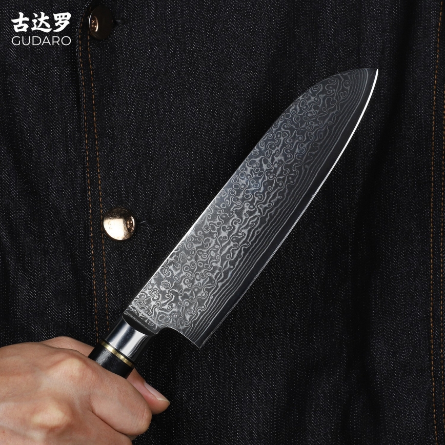 Gudaro - Damaškový Santoku kuchynský nôž AKIRO 7, 67 vrstiev ocele, dĺžka 17,5 cm, čierna