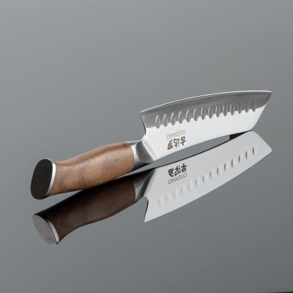 Gudaro - Damaškový Santoku kuchynský nôž TAKUMI 7, 67 vrstiev ocele, dĺžka 17,5 cm, orech