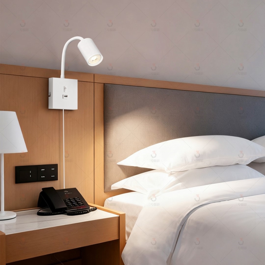Nástenné svietidlo s USB PUNTO 1xGU10/9W/230V biele