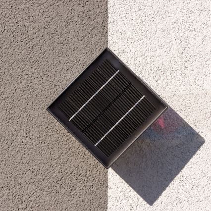 LED Solárne nástenné svietidlo so senzorom LED/2W/5V IP54